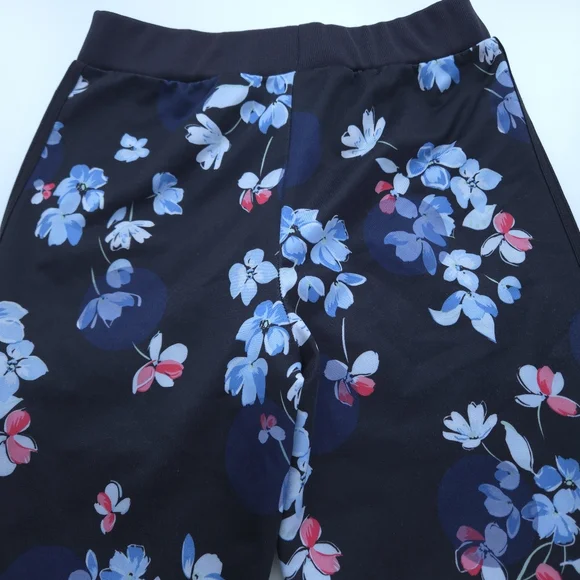 Adidas Girls Floral Printed Tricot Joggers size M (10/12) - Picture 12 of 16